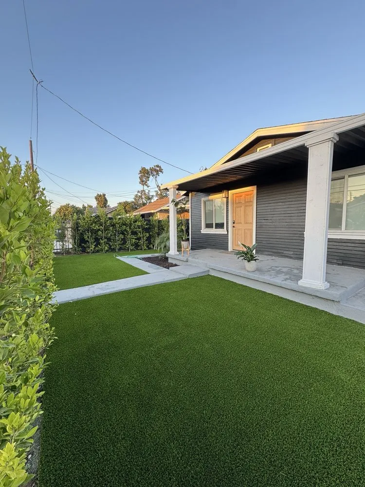 Expert yard cleanup service in El Monte, CA - 4 Lakes Landscape