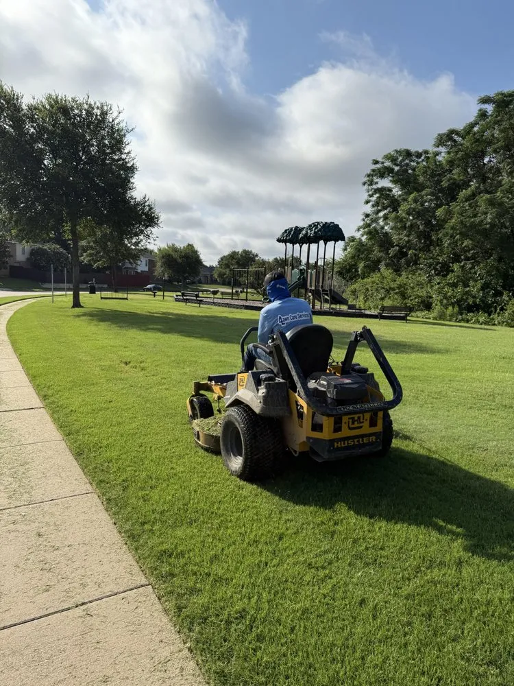 Affordable landscaping services experts serving Fort Worth, TX - 4 Lawncare Services