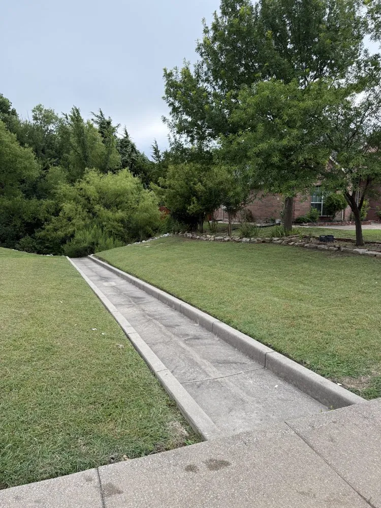 Affordable landscape design experts serving Fort Worth, TX - 4 Lawncare Services