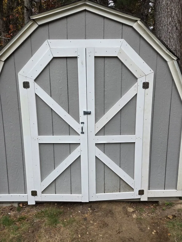 Top-rated lawn care service in Acton, MA - 4 Paws Outdoor Service