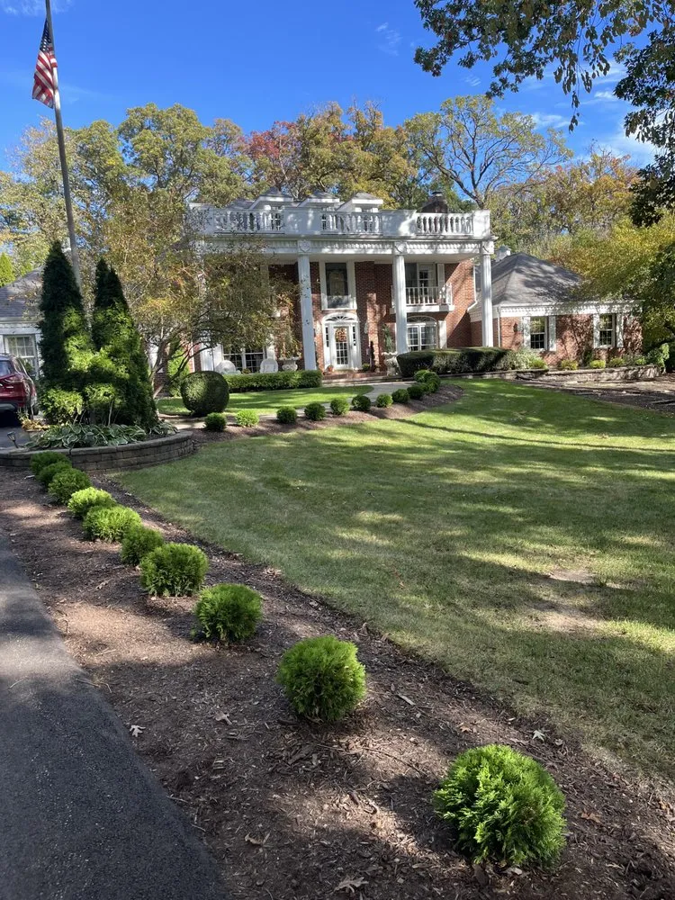 Professional landscape installation in Oswgo, IL - 4 Season Home Services