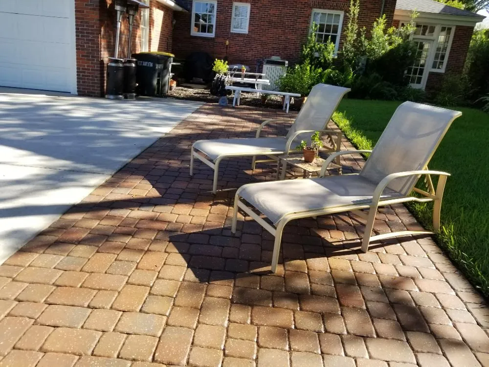 Professional lawn care service in Jacksonville, FL by 4 Seasons Complete Home Care