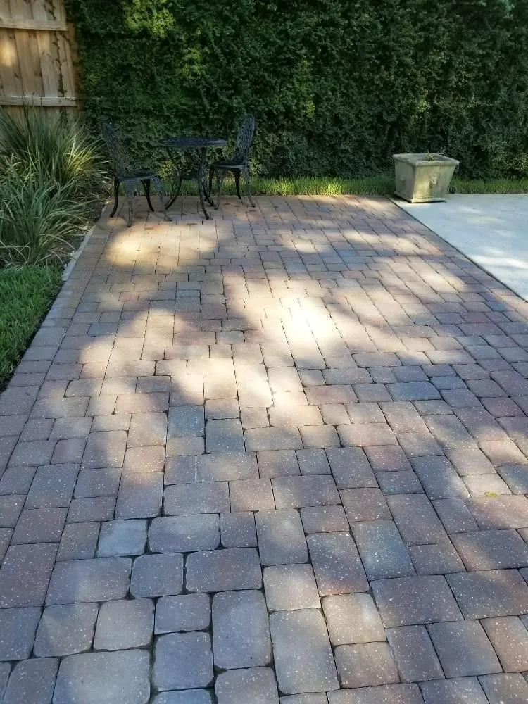 Reliable yard cleanup service with custom design across Jacksonville, FL - 4 Seasons Complete Home Care