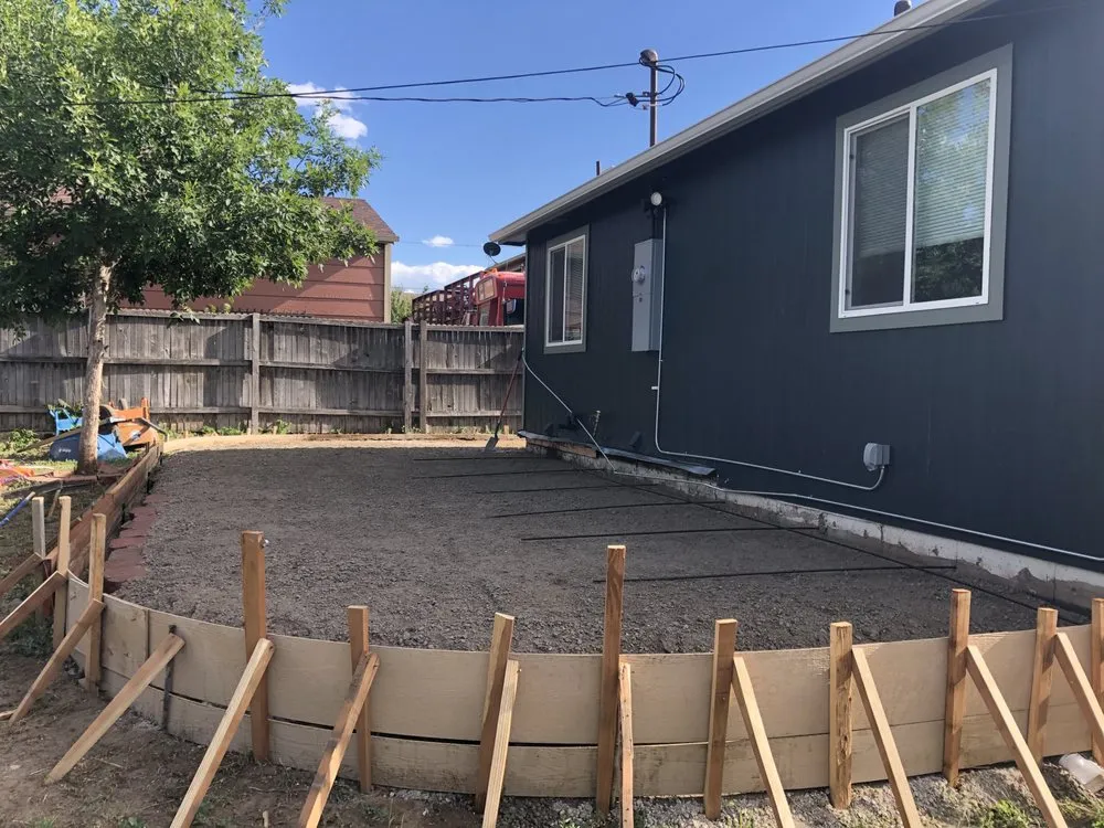 Reliable yard maintenance experts serving Englewood, CO - 4 Seasons Landscape & Design