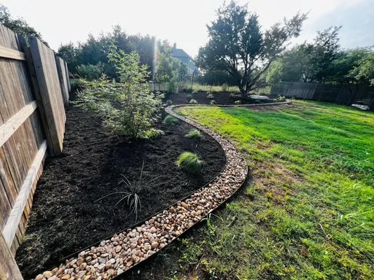 4 Seasons Landscaping Logo