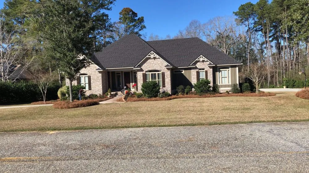 Trusted lawn care service experts serving Brunswick, GA - 4 seasons landscaping