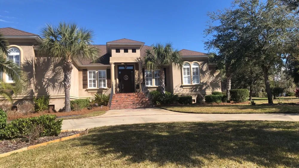 Custom landscaping services near you in Brunswick, GA by 4 seasons landscaping