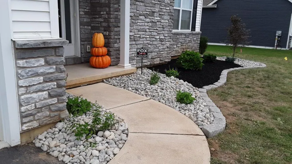 Top-rated residential landscaping experts serving Bethlehem, PA - 4 Seasons Lawn and Land