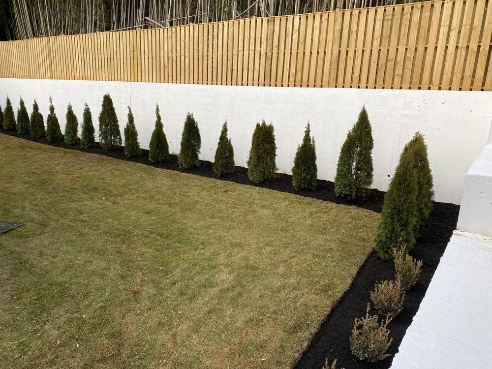 Expert lawn mowing service experts serving Silver Spring, MD - 4 Seasons Outdoor Care