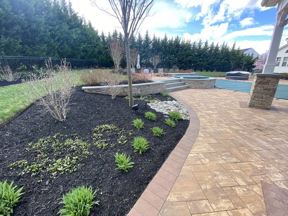 Reliable lawn care service in Silver Spring, MD by 4 Seasons Outdoor Care