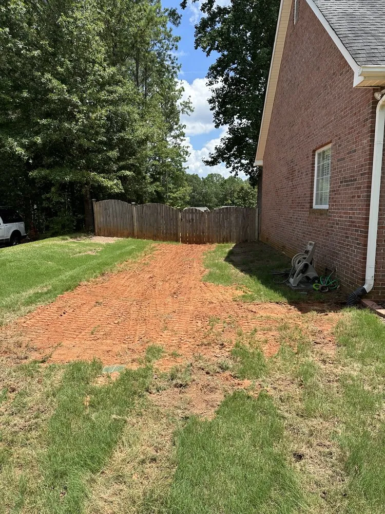 Professional garden landscaping experts serving McDonough, GA - 4 Seasons Outdoor