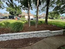 Custom yard maintenance in Oklahoma City, OK by 405 Outdoor Living