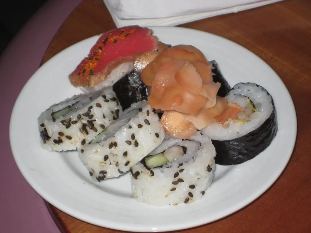 Local lawn mowing service experts serving Milwaukee, WI - 414 You Invest Services Group