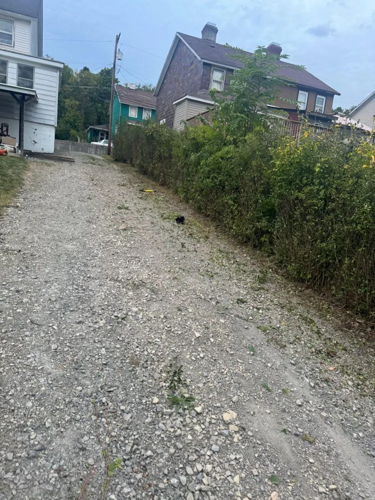 Top-rated outdoor landscaping in Fredericktown, PA by 415 Handyman Services