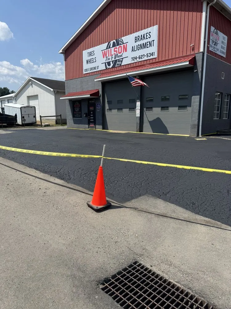 Trusted yard cleanup service for residential properties across Fredericktown, PA - 415 Handyman Services
