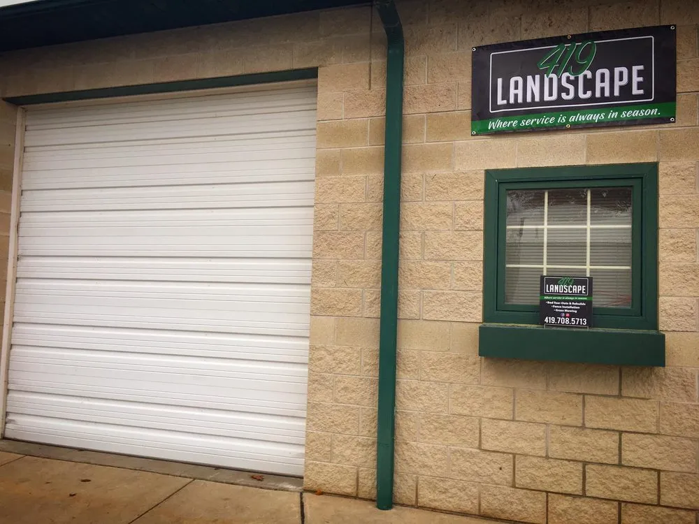 Custom lawn mowing service in Toledo, OH by 419 Landscape