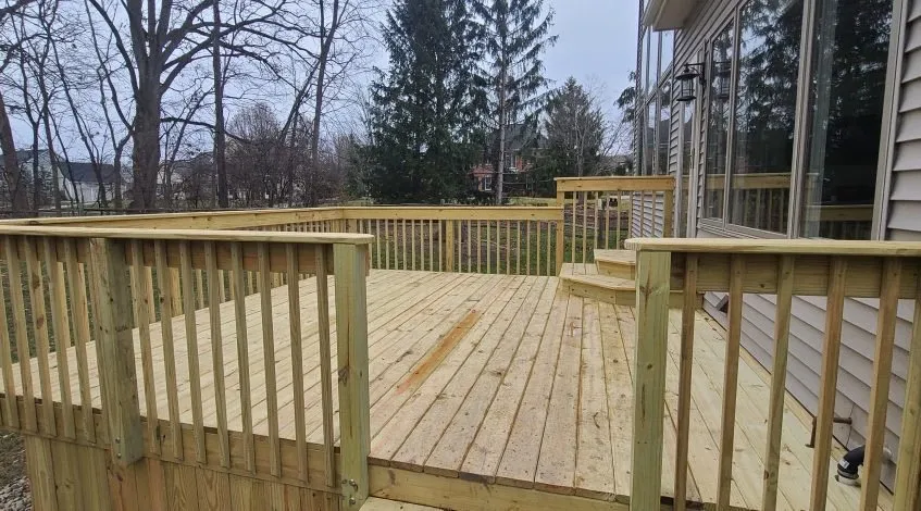 Expert lawn mowing service in Saint Louis, MO by 444 Lawns