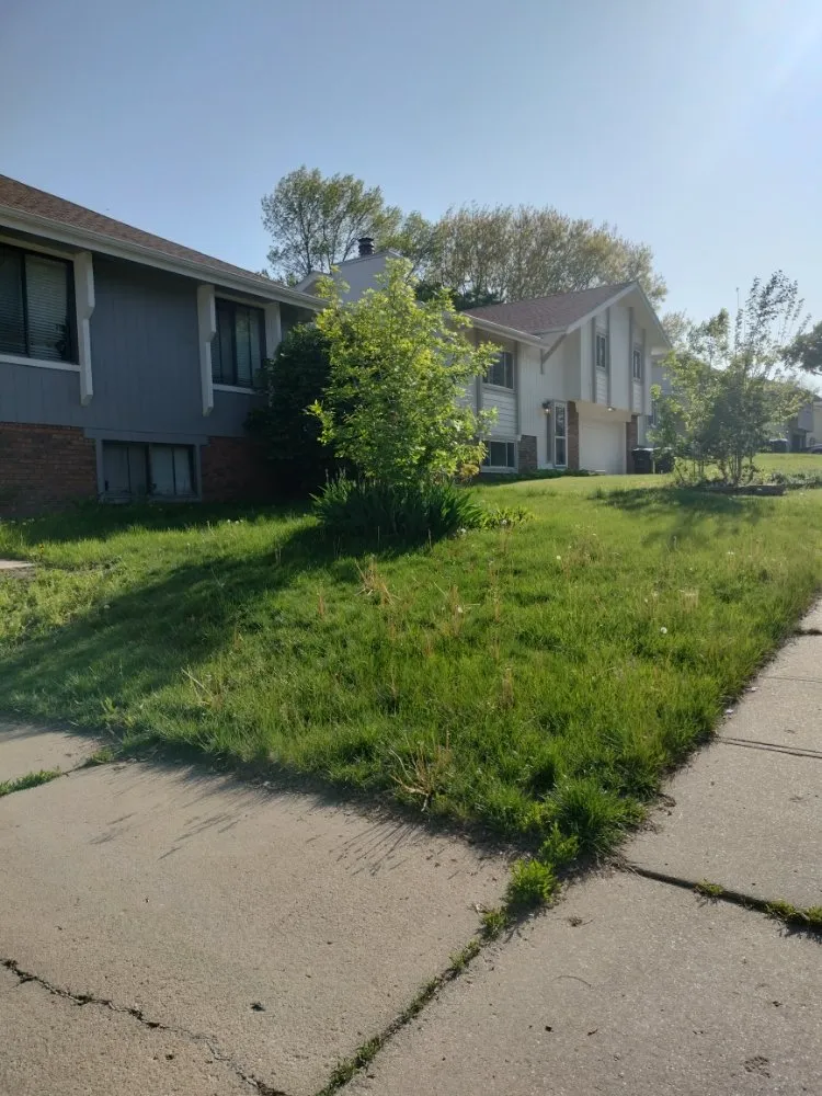 Top-rated outdoor landscaping experts serving South Sioux City, NE - 4Bros Lawncare