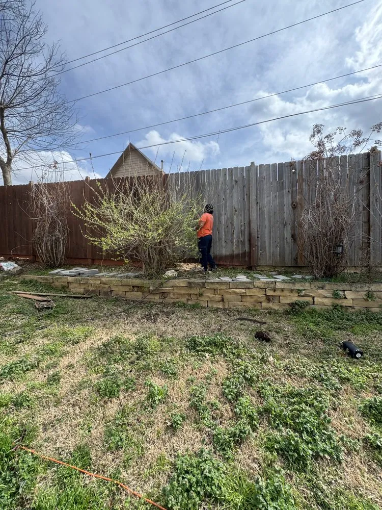 Reliable garden landscaping in Lowell, AR by 4CC Landscape & Construction