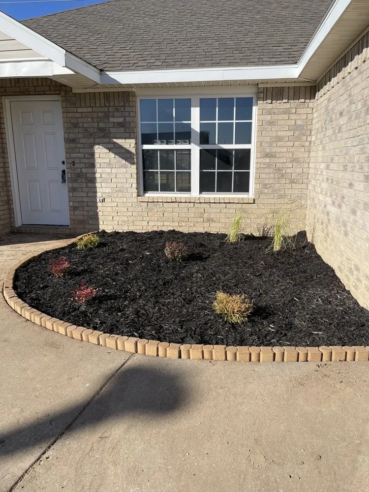 Local landscaping services in Lowell, AR by 4CC Landscape & Construction