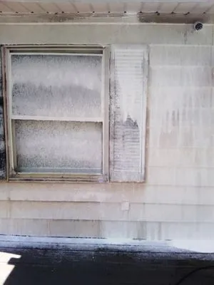 4DC Home & Land Improvements Logo