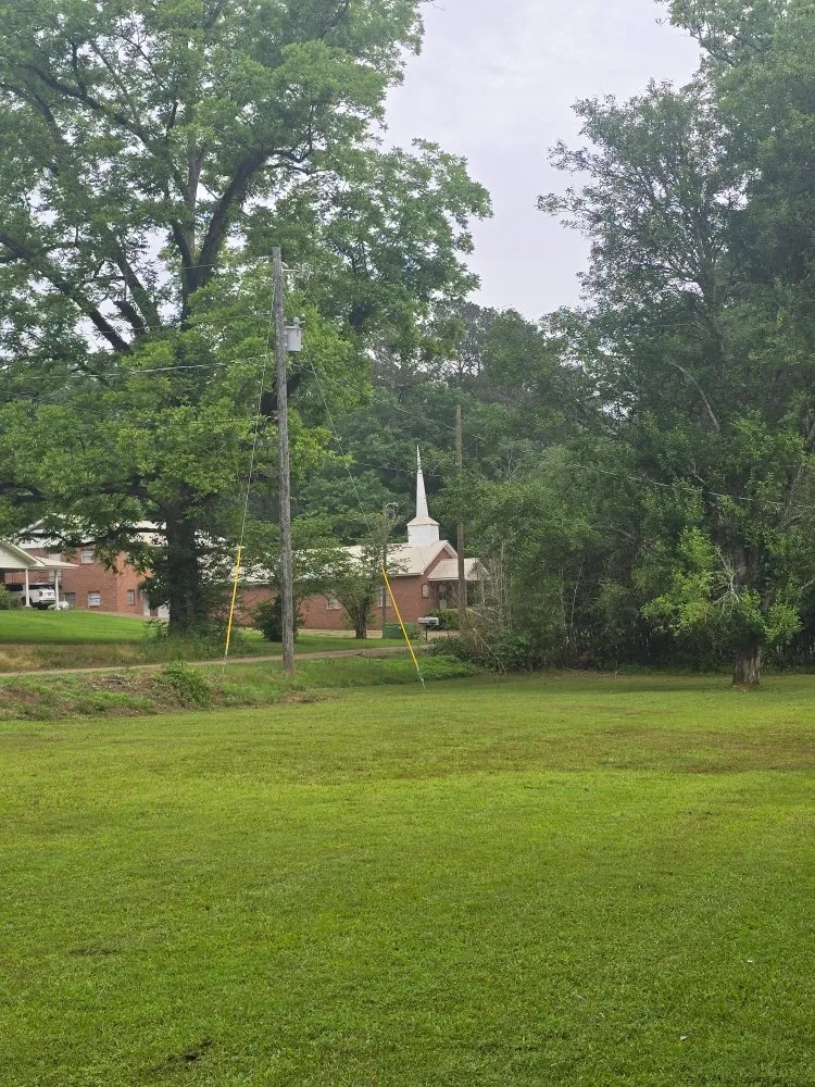 Reliable landscape design experts serving McComb, MS - 4H Enterprises