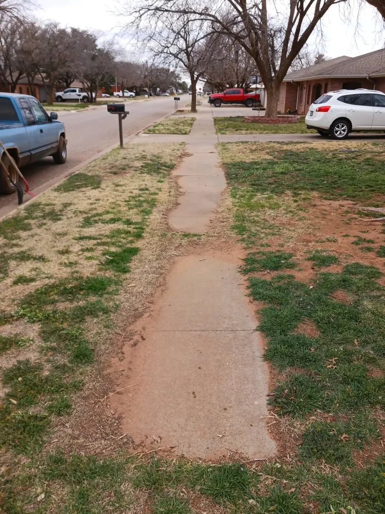 Affordable outdoor landscaping experts serving Tahoka, TX - 4J's lawn care service