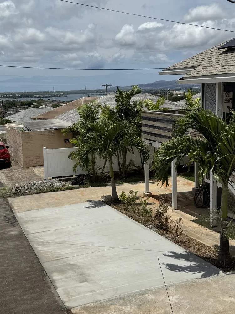 Affordable outdoor landscaping for beautiful yards in Kaneohe, HI by 4K Landscaping & Concrete