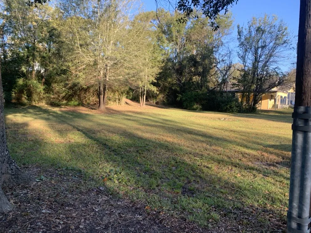 Affordable lawn mowing service in Arp, TX - 4k's Enterprises