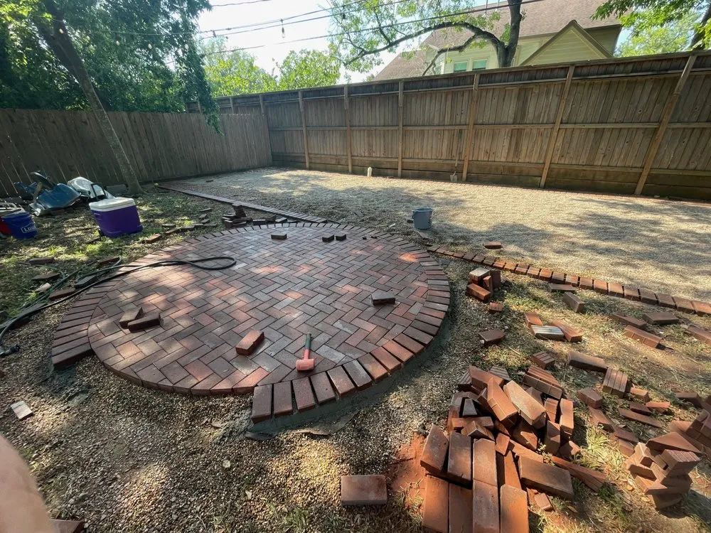 Professional garden landscaping experts serving Houston, TX - 4leafclover