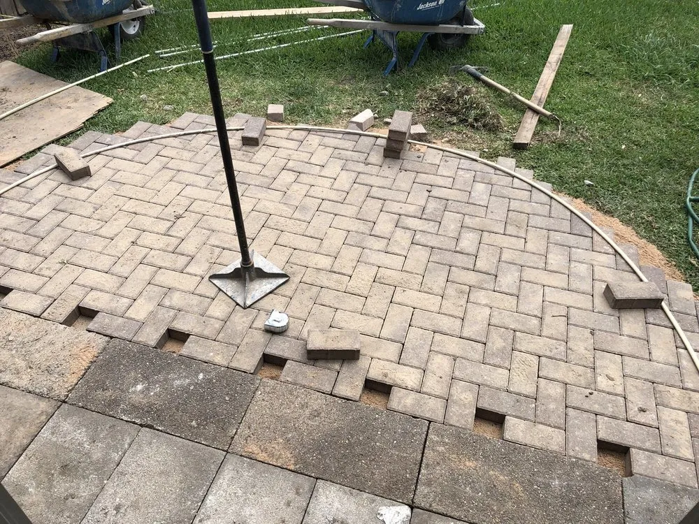 Custom lawn mowing service for beautiful yards in Houston, TX by 4leafclover