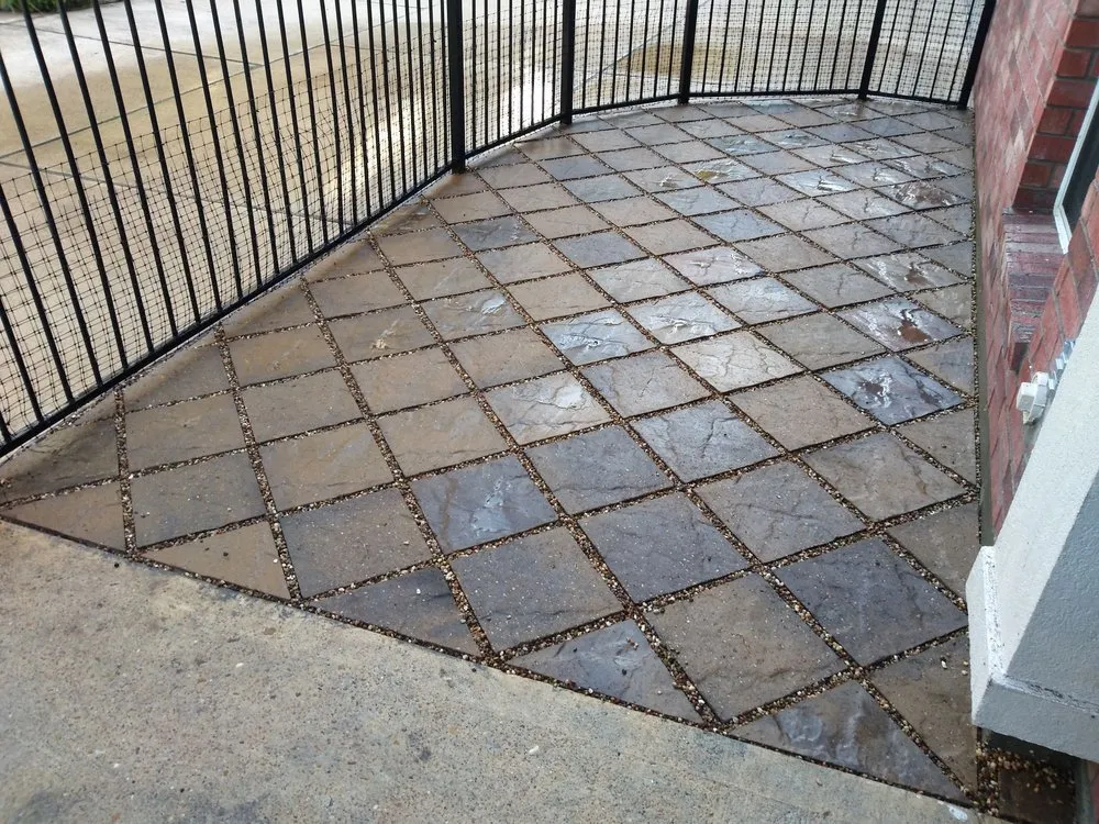 Affordable yard maintenance for beautiful yards in Houston, TX by 4leafclover