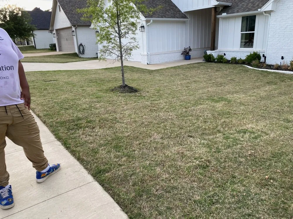 Local residential landscaping in Flint, TX by 4Migos Landscaping