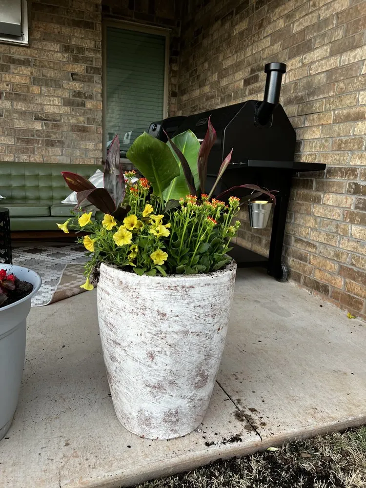 Professional lawn mowing service in Oklahoma City, OK - 4N Landscapes