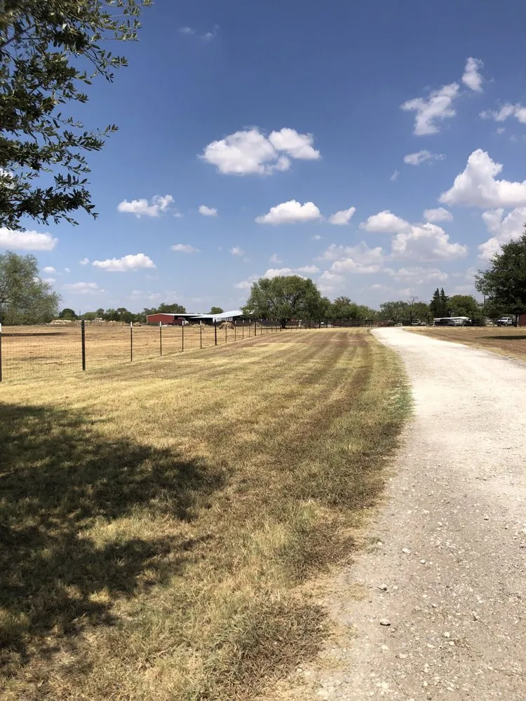 Top-rated garden landscaping in Grand Prairie, TX by 4P Lawn Care