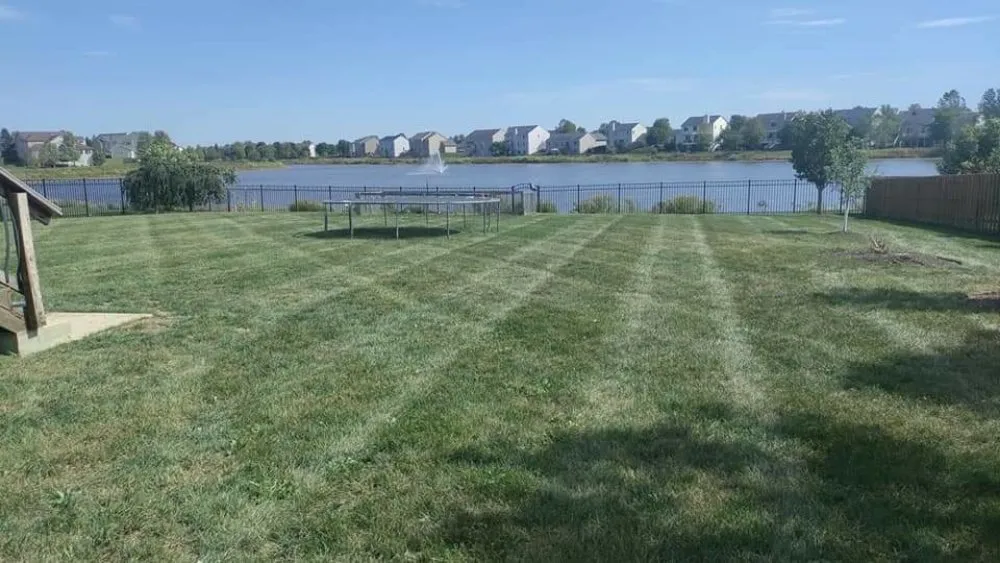 Trusted residential landscaping experts serving McHenry, IL - 4season R&R Landscaping