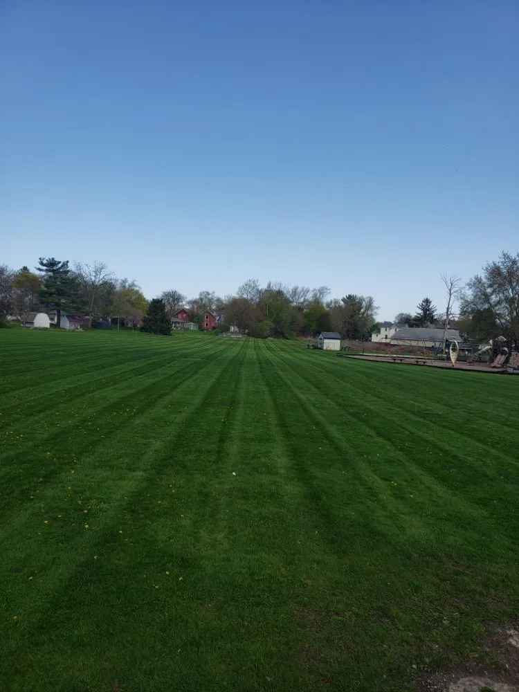 Professional landscaping services in McHenry, IL by 4season R&R Landscaping