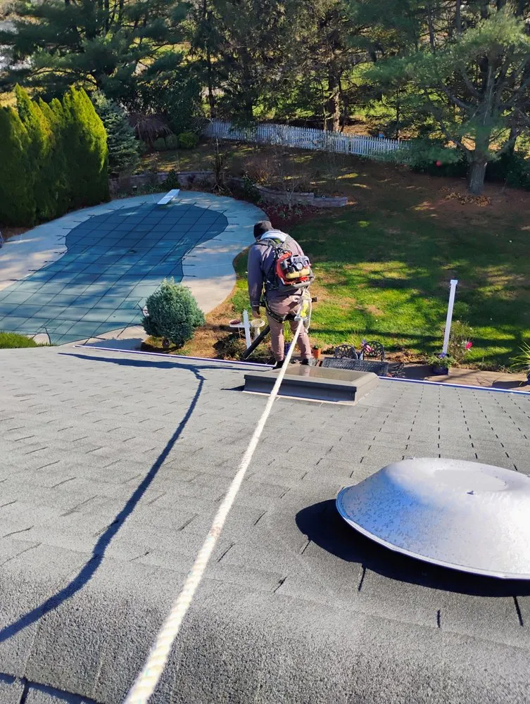 Reliable yard cleanup service experts serving Keansburg, NJ - 5 Brothers Landscaping Services