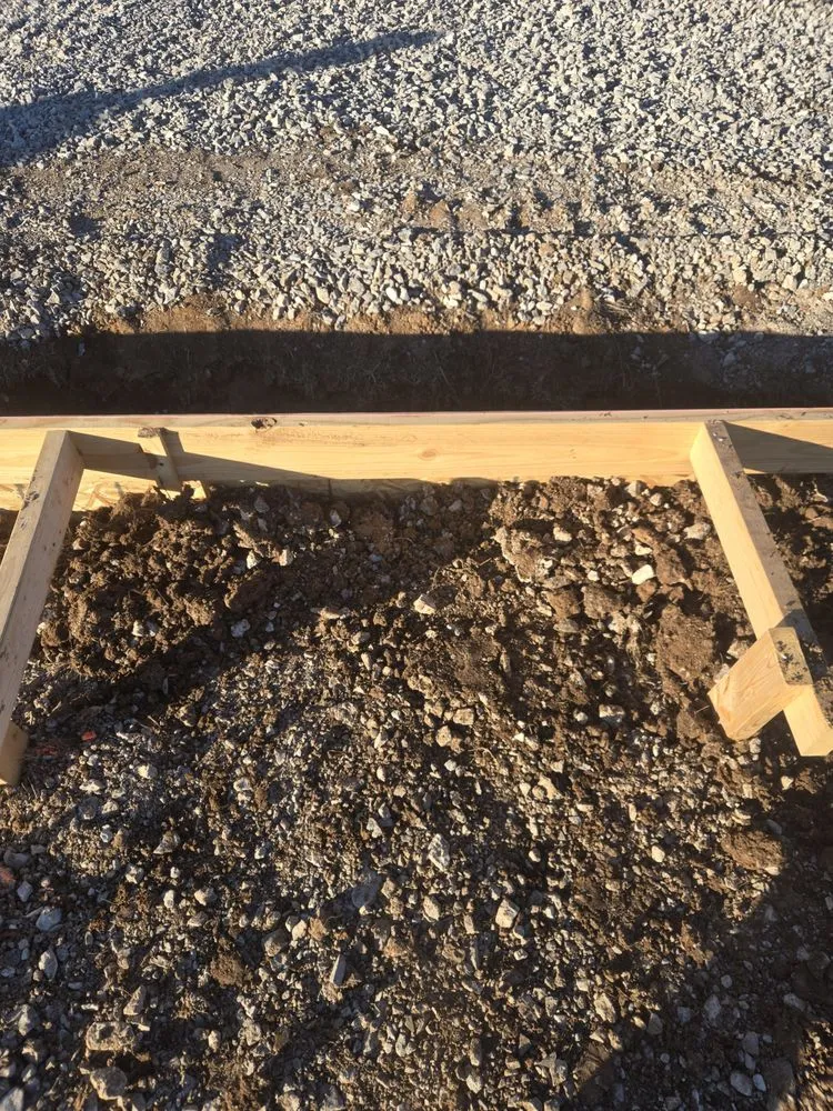 Local yard cleanup service experts serving Altus, OK - 5 Eighty Construction Turfs Scapes Water