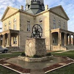 Professional yard maintenance in Winterset, IA by 5 Sons Naturescapes