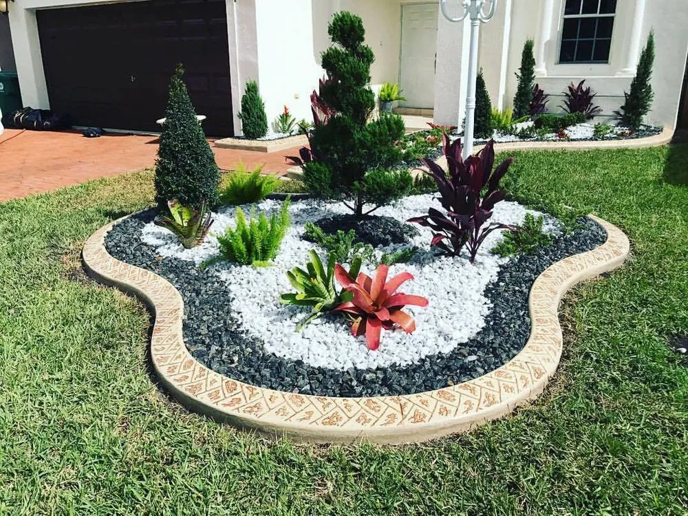 Reliable lawn mowing service near you across Miami, FL - 5 Star Borders & Landscape