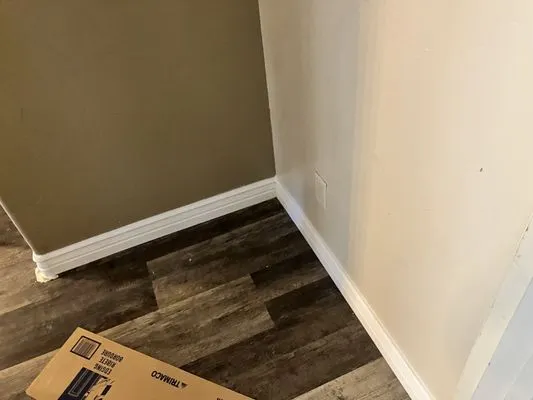 5 Star Improvements Logo