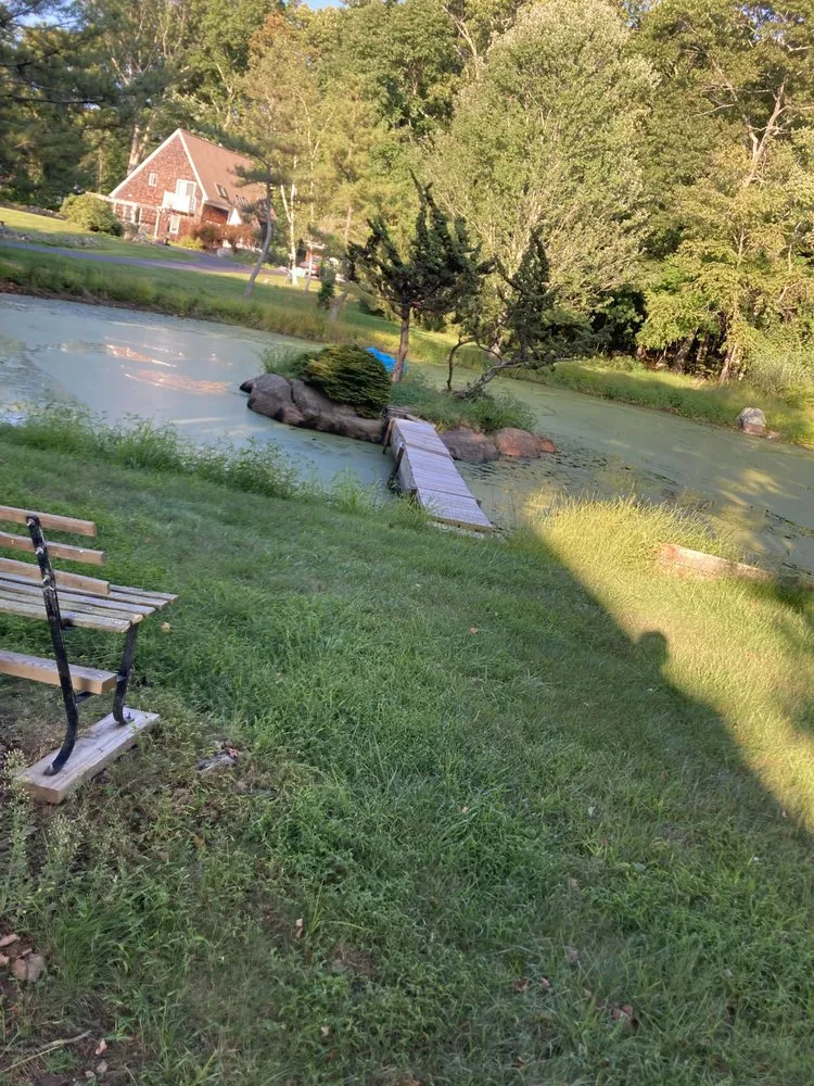 Expert outdoor landscaping for beautiful yards in Waterford, CT by 5 Star Landscaping & More