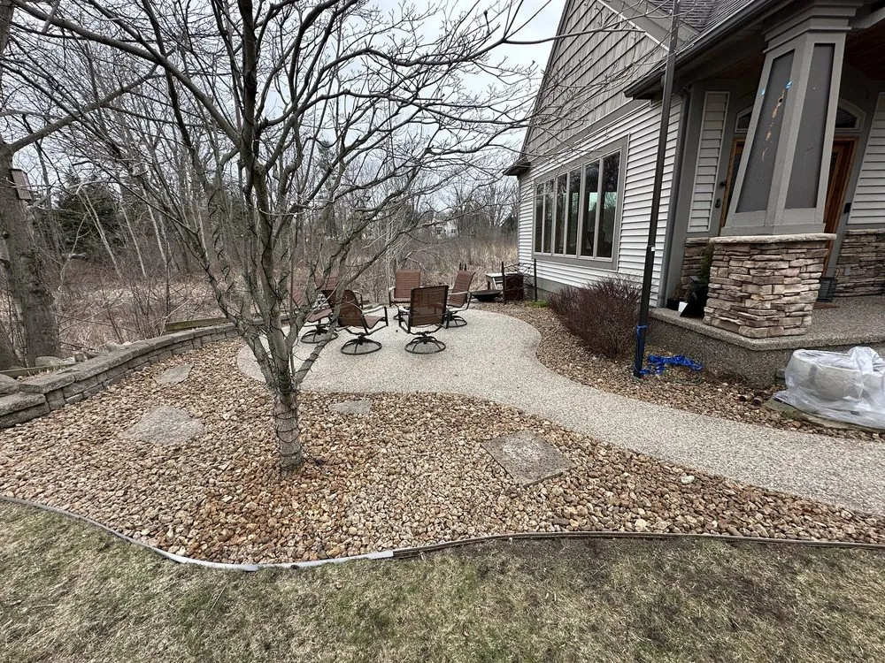 Trusted yard cleanup service in Spring Lake, MI - 5 Star Landscaping