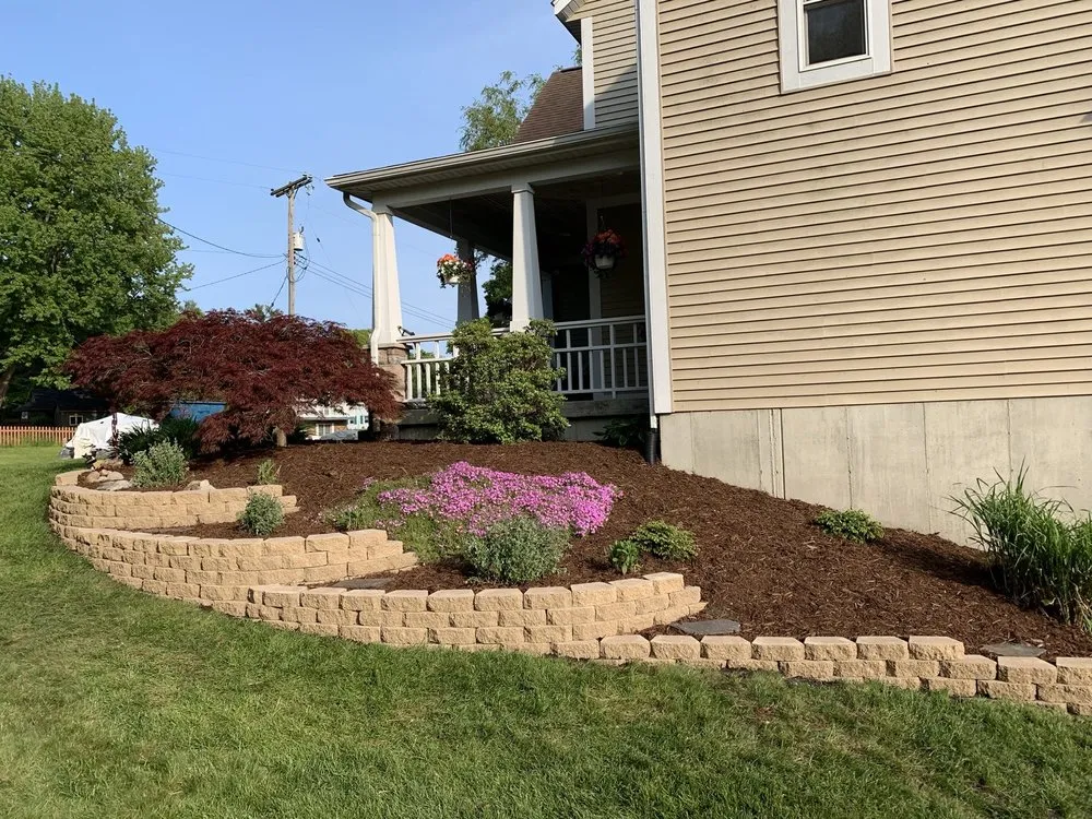 Custom yard maintenance with custom design in Spring Lake, MI by 5 Star Landscaping