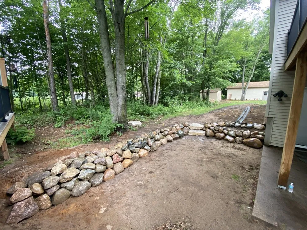 Professional yard cleanup service for beautiful yards in Spring Lake, MI by 5 Star Landscaping