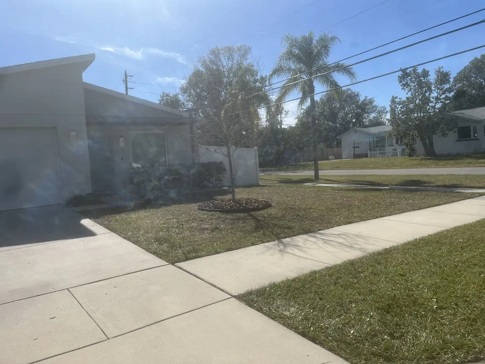 Local garden landscaping experts serving Seminole, FL - 5 Star Lawn Care & Property Maintenance