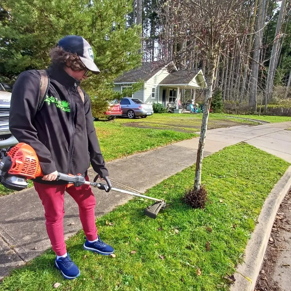 Expert yard maintenance in Port Townsend, WA by 5 Star Lawncare