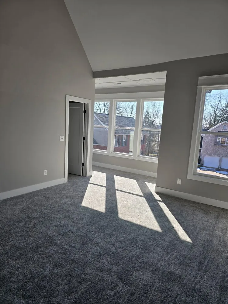 Professional garden landscaping experts serving Nashville, TN - 5 Star Reality Group and Construction