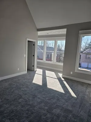 5 Star Reality Group and Construction Logo